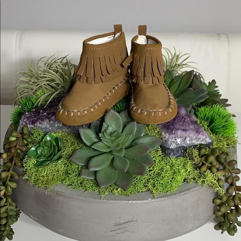 Old navy boho fringe High top faux suede boots tan 6-12 months